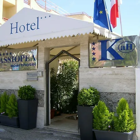 Ξενοδοχείο με διαμερίσματα Kassiopea 3*